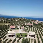 Takis Bizos House 1 بيت للعطل Koróni