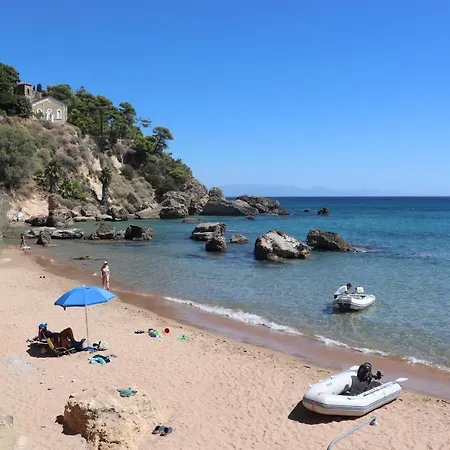 Dom wakacyjny Takis Bizos House 1 *