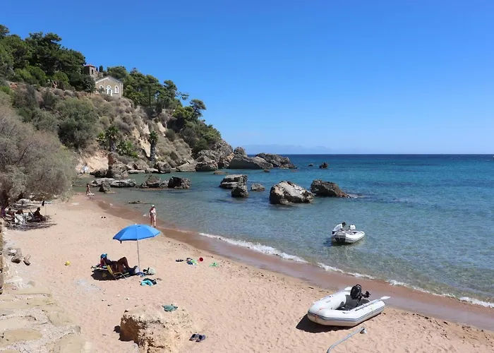 Casa de Férias Takis Bizos House 1 *